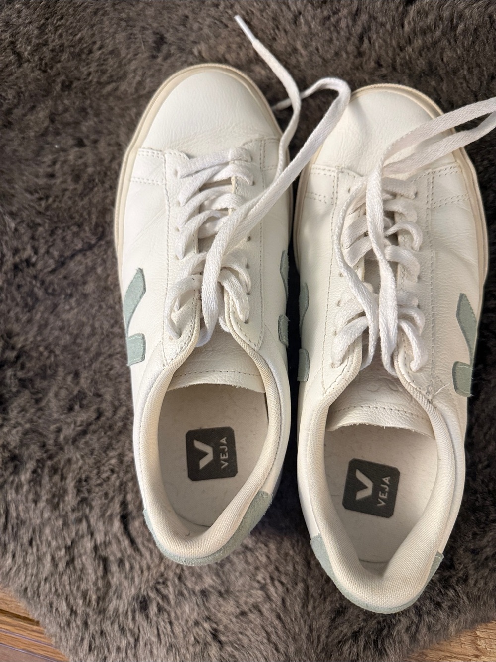 Veja White Leather Sneakers with Pale Mint V Accent - Picture 5 of 6